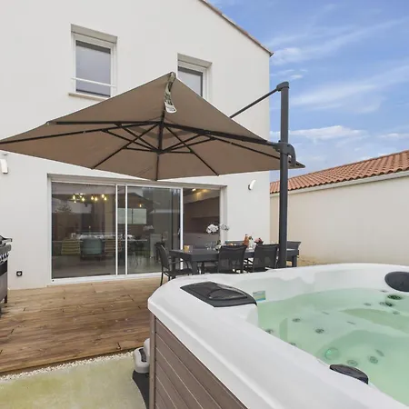 Hébergement de vacances 350m De La Mer-maison Pour 4 Adultes-4enfants *